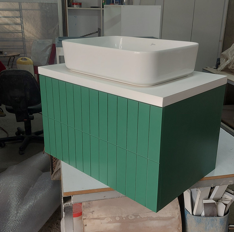 روشویی دیواری مدرن پرسلانی سبز رنگ